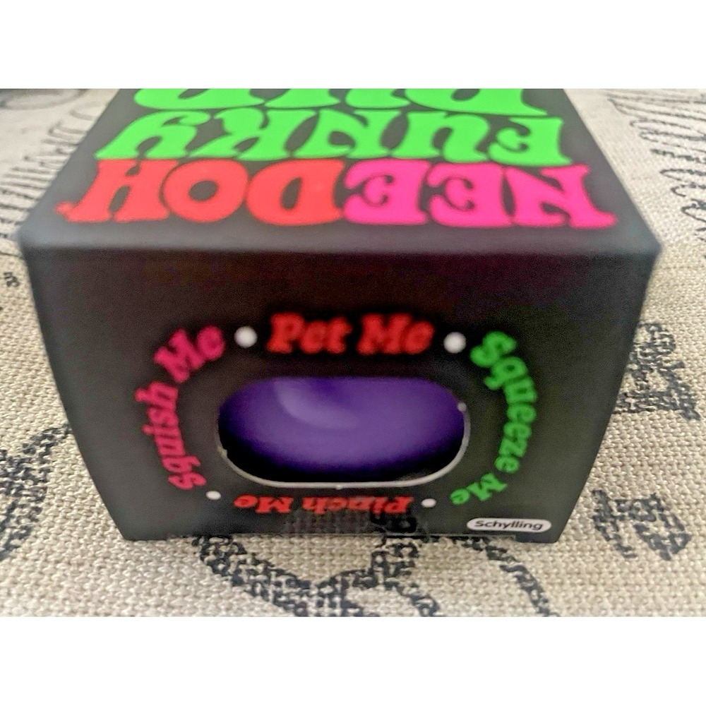 NeeDoh Authentic Funky Pup (Purple) - Picture 4 of 6